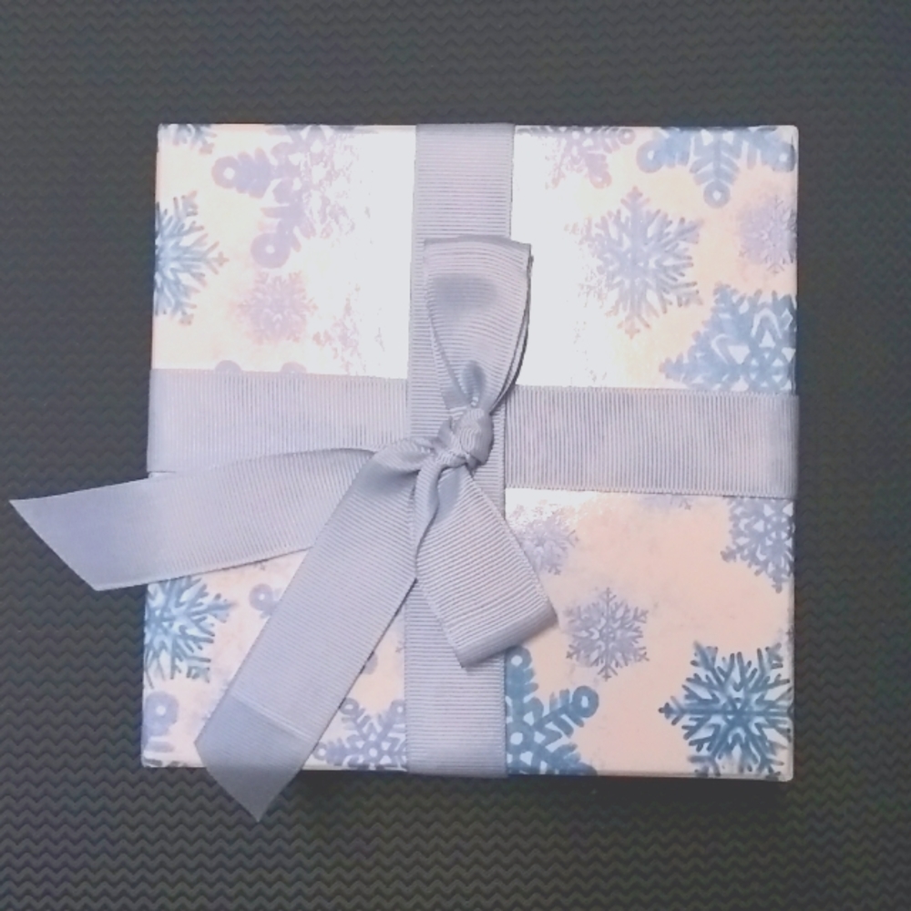 Blue winter square storage box ribbon snowflake cool pretty